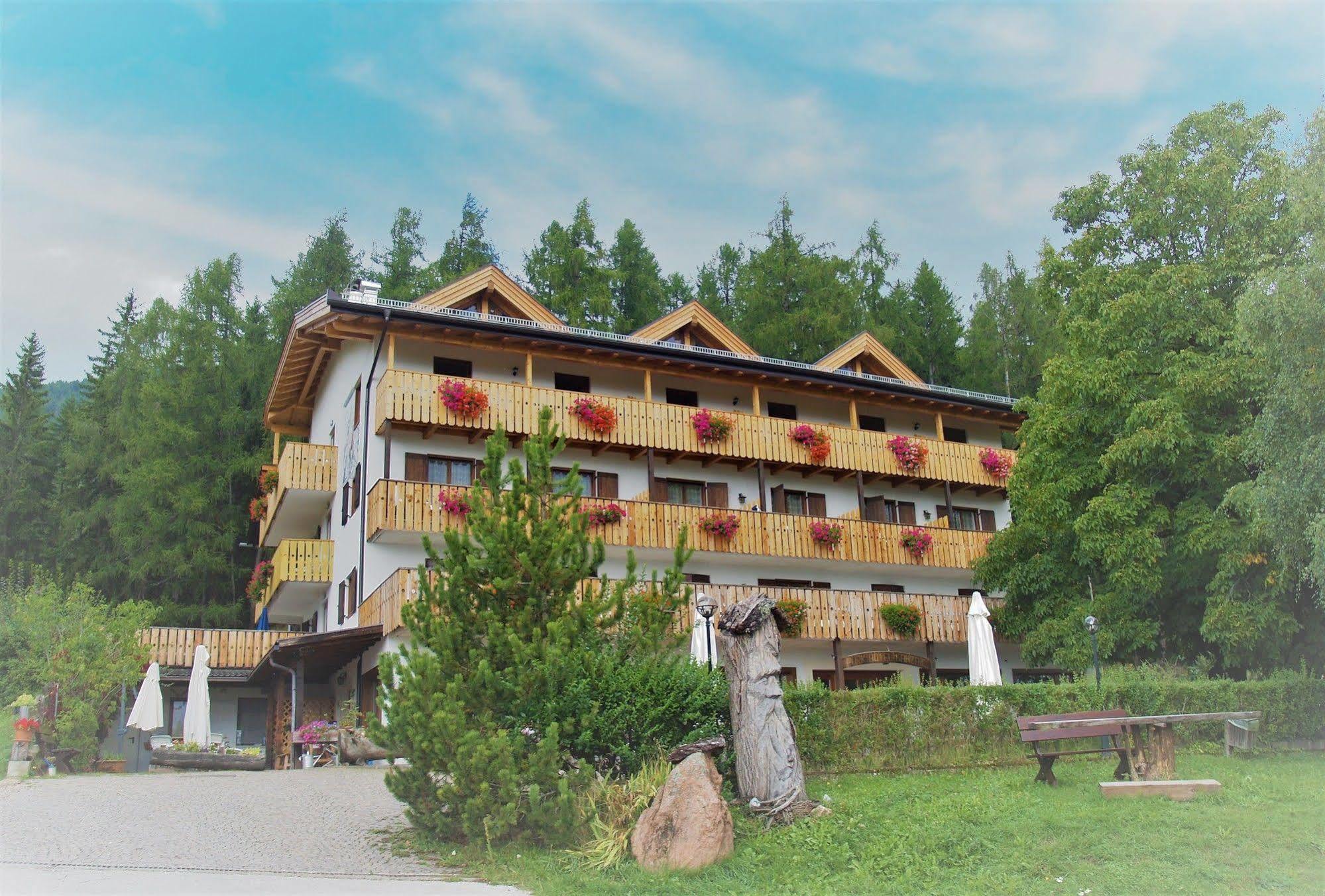 Hotel Ganzaie Val di Fiemme Zewnętrze zdjęcie